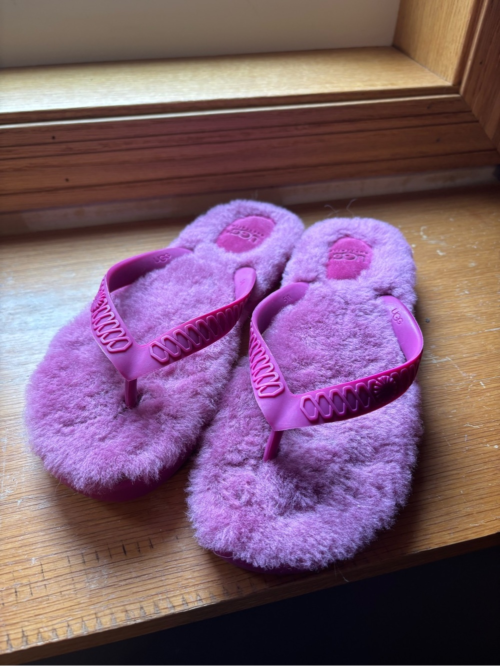 Y2K UGG “Fluffie” Shearling Flip Flop Sandals